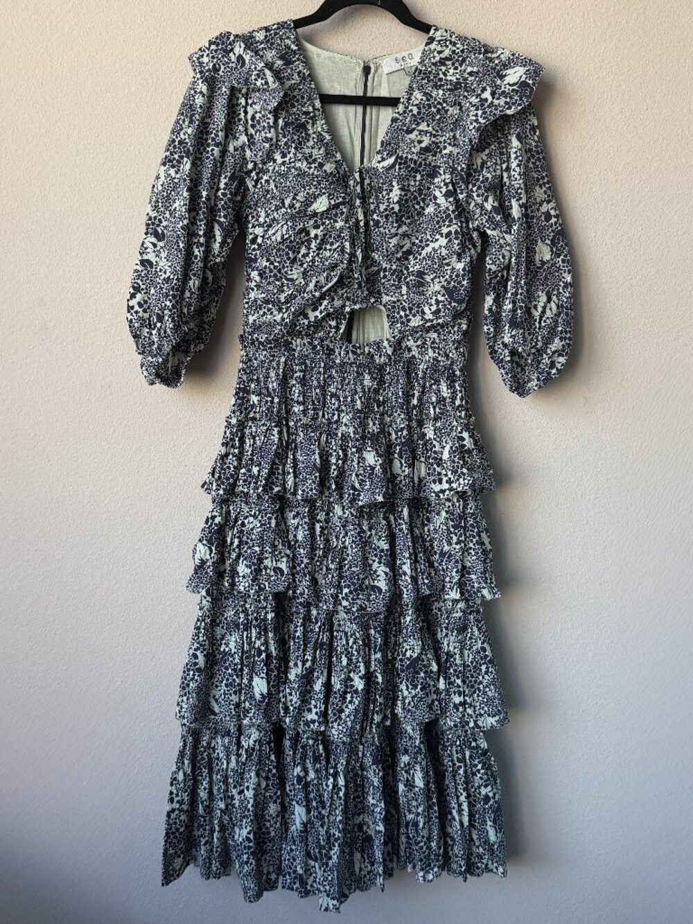 Sea New York Priya Tiered Floral Puff Sleevel Midi Dress Size M - Picture 2 of 6
